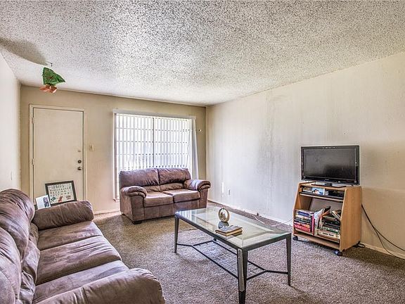 2nd image of 6028 Westridge Ln APT 109
