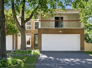 60 Tybalt Cres, Ottawa, ON K2H8J5