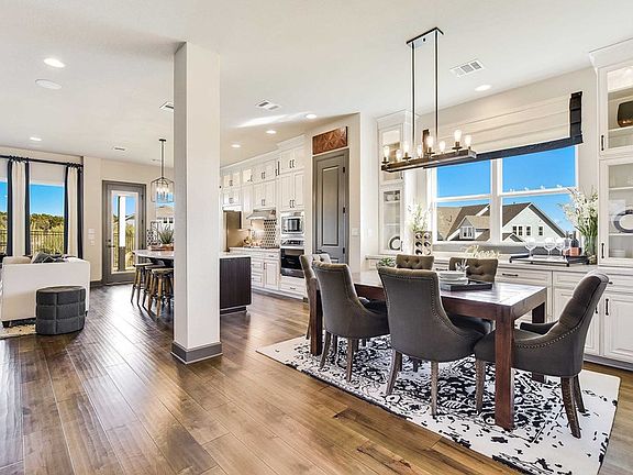 The Kingsview - Dining Room