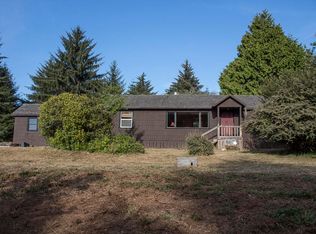 2190 Hooven Rd, McKinleyville, CA 95519