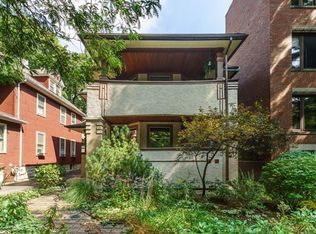 310 N Grove Ave, Oak Park, IL 60302