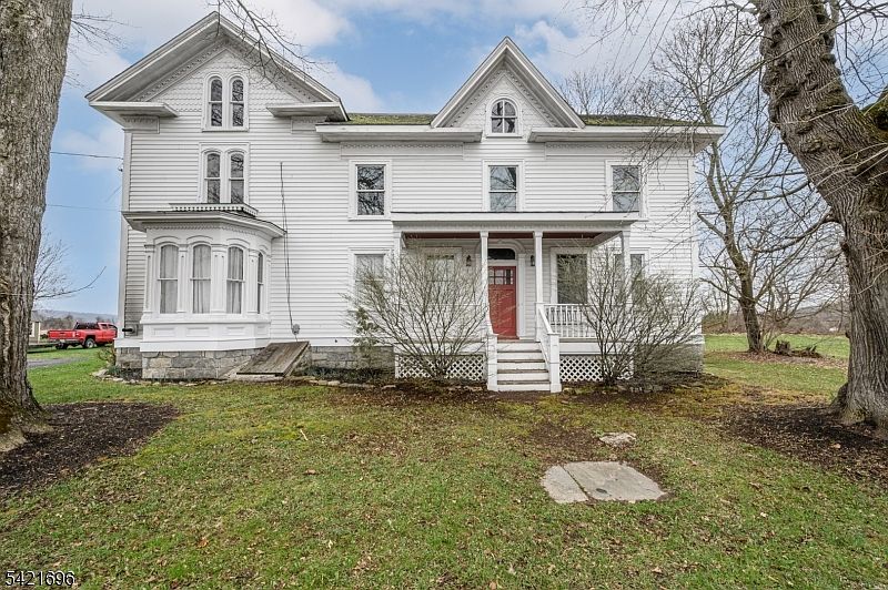 1st image of 124 Rymon Rd #0