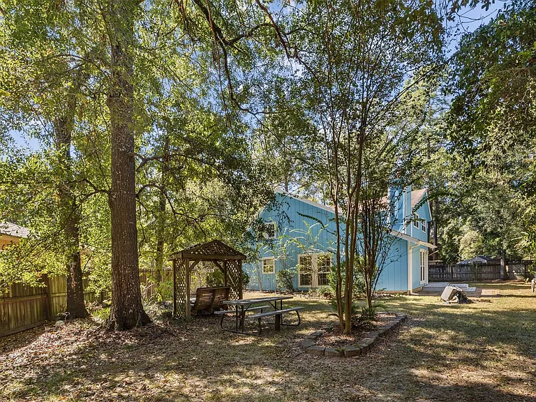 12 Dewthread Ct — Photo 21