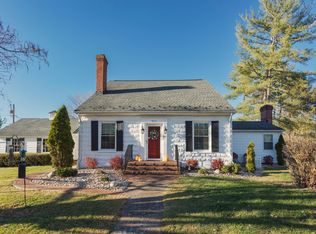 905 Thornhill Rd, Lexington, VA 24450