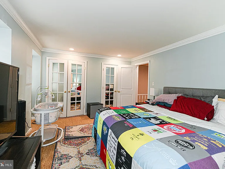 7377 Montcalm Dr — Photo 17
