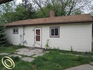 2nd image of 4450 Nyman Ave