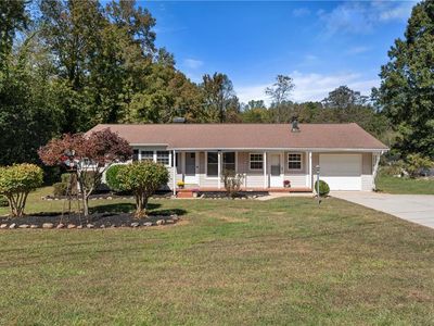 9225 Sahabi Rd, Kernersville, NC, 27284