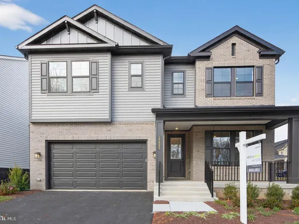 22895 Orchard Grove Dr, Ashburn, VA 20148