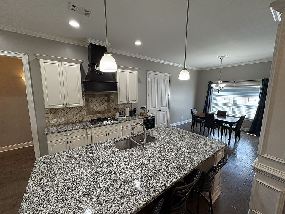 1st image of 1321 Witherspoon Dr