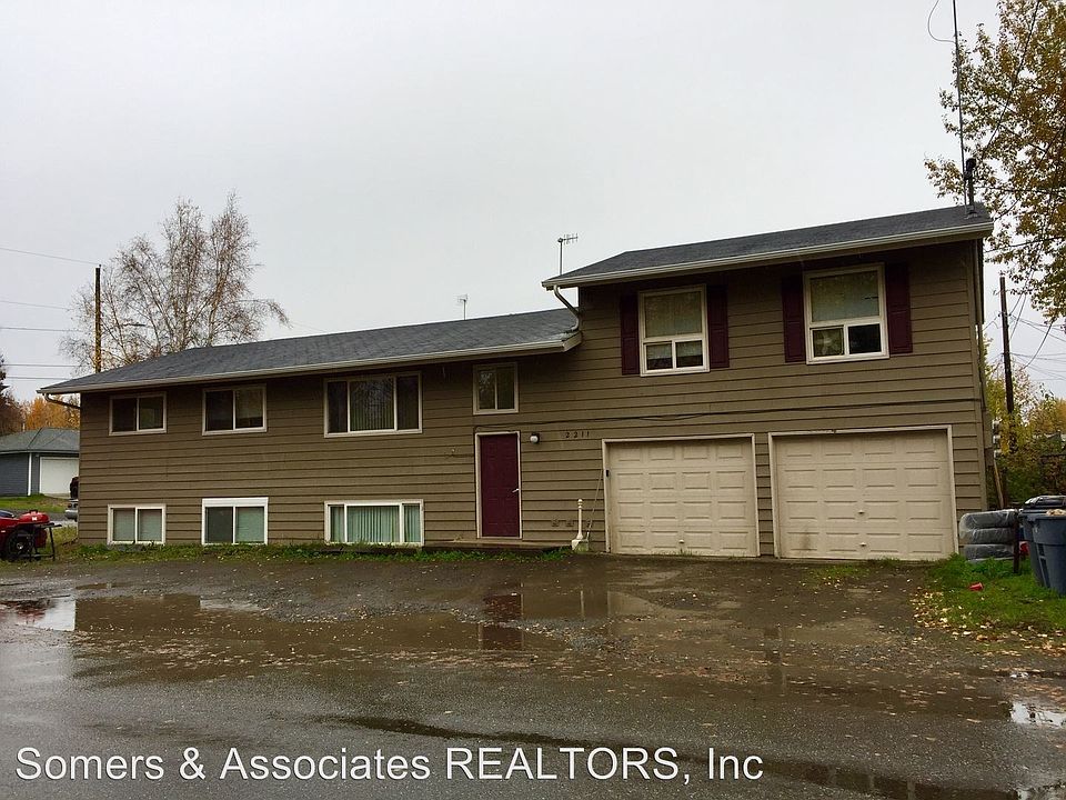 1st image of 2211 S Barnette St #2