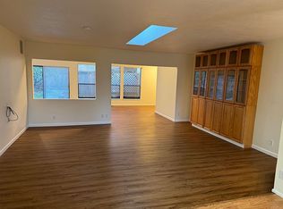 2925 Chuckanut St, Eugene, OR 97408