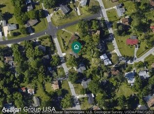 7859 Denham Rd W, Jacksonville, FL 32208