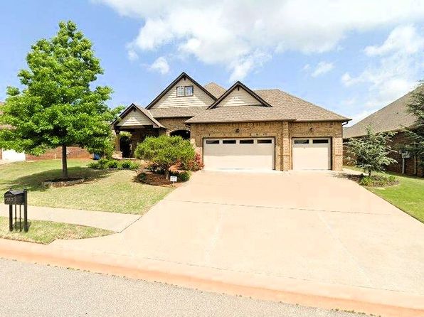 3017 Wind Call Ln