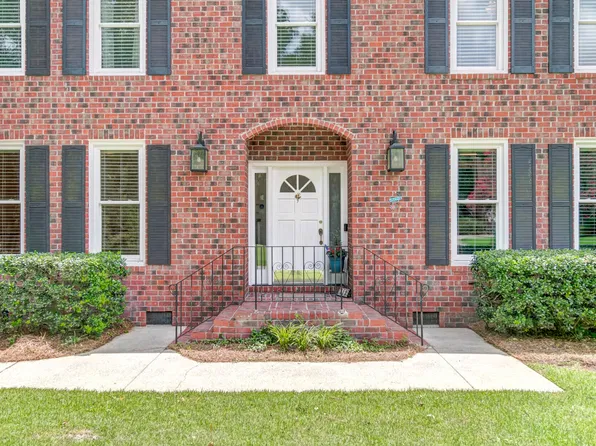 312 E Shepard Ln, Summerville, SC 29483