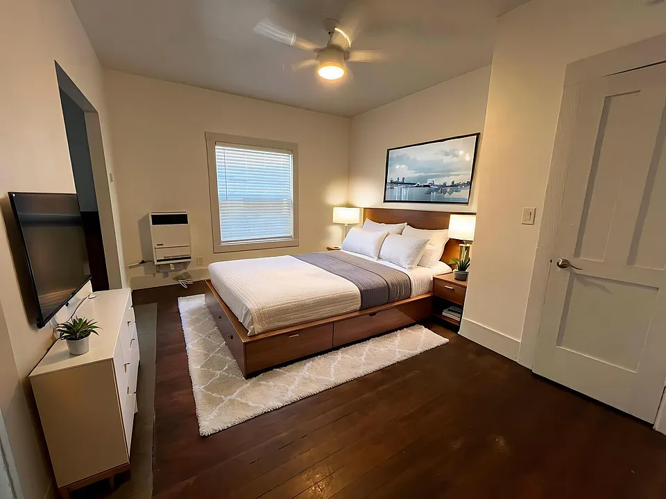 235 Linden Ave #5
