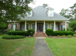 1074 Brandon Dr, McComb, MS 39648