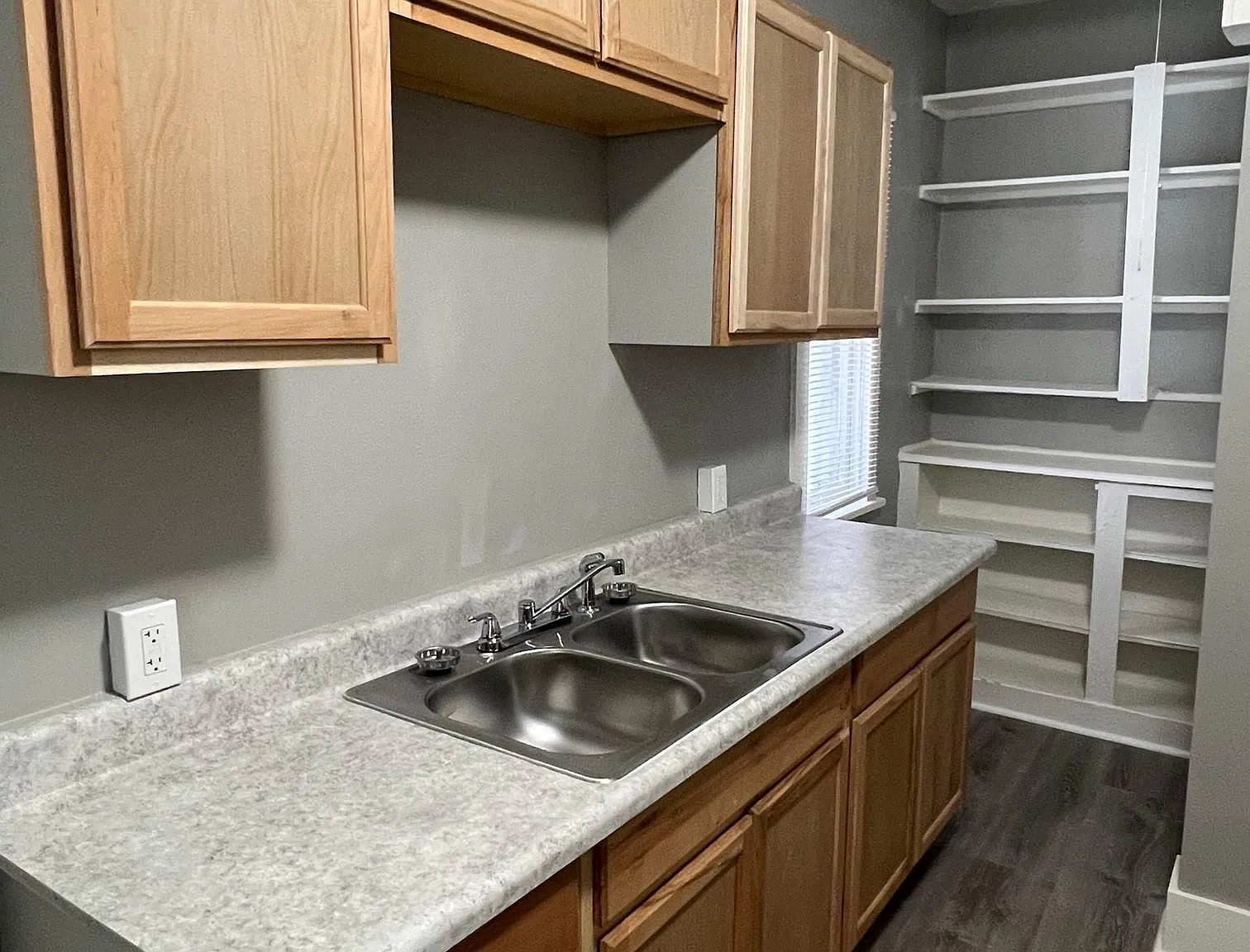 3 bed, 1170 sqft, $1,600 — Photo 3