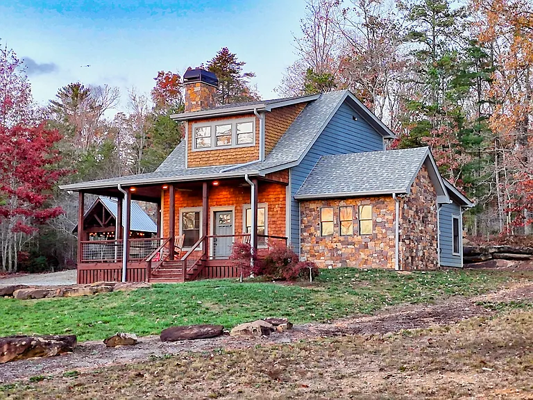 4061 Old Historic Hwy — Photo 1
