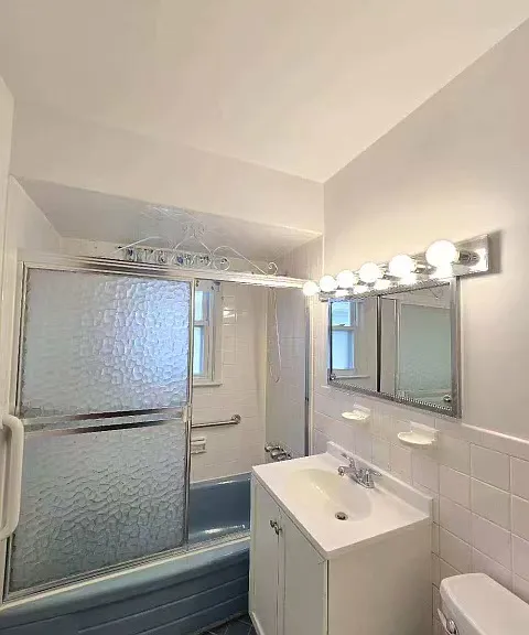 322 Sanilac St #1F — Photo 4