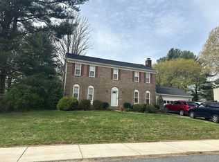 17916 Overwood Dr, Olney, MD 20832