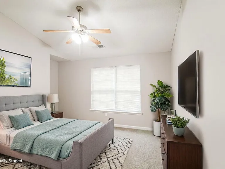 401 Kendall Ln — Photo 11