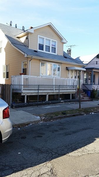 2nd image of 58 Dayton St