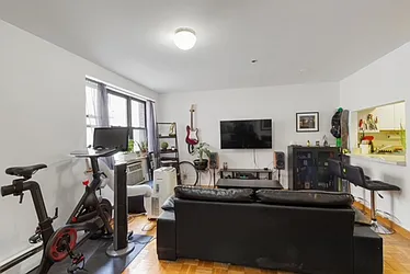 Rented by Nest Seekers International