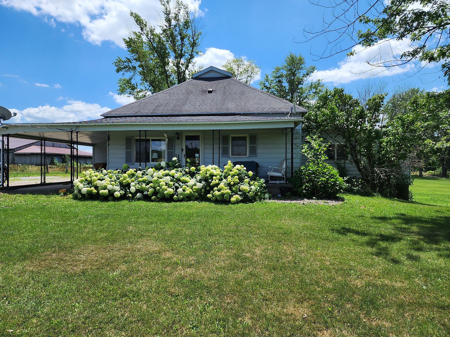 245 W Dixie Bee Rd, Veedersburg, IN 47987 MLS 21931374 Zillow