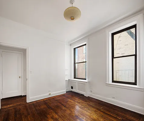 Sold by Compass | media 23