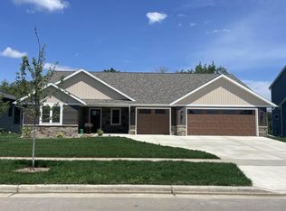 5318 Mary Ln, Madison, WI 53711