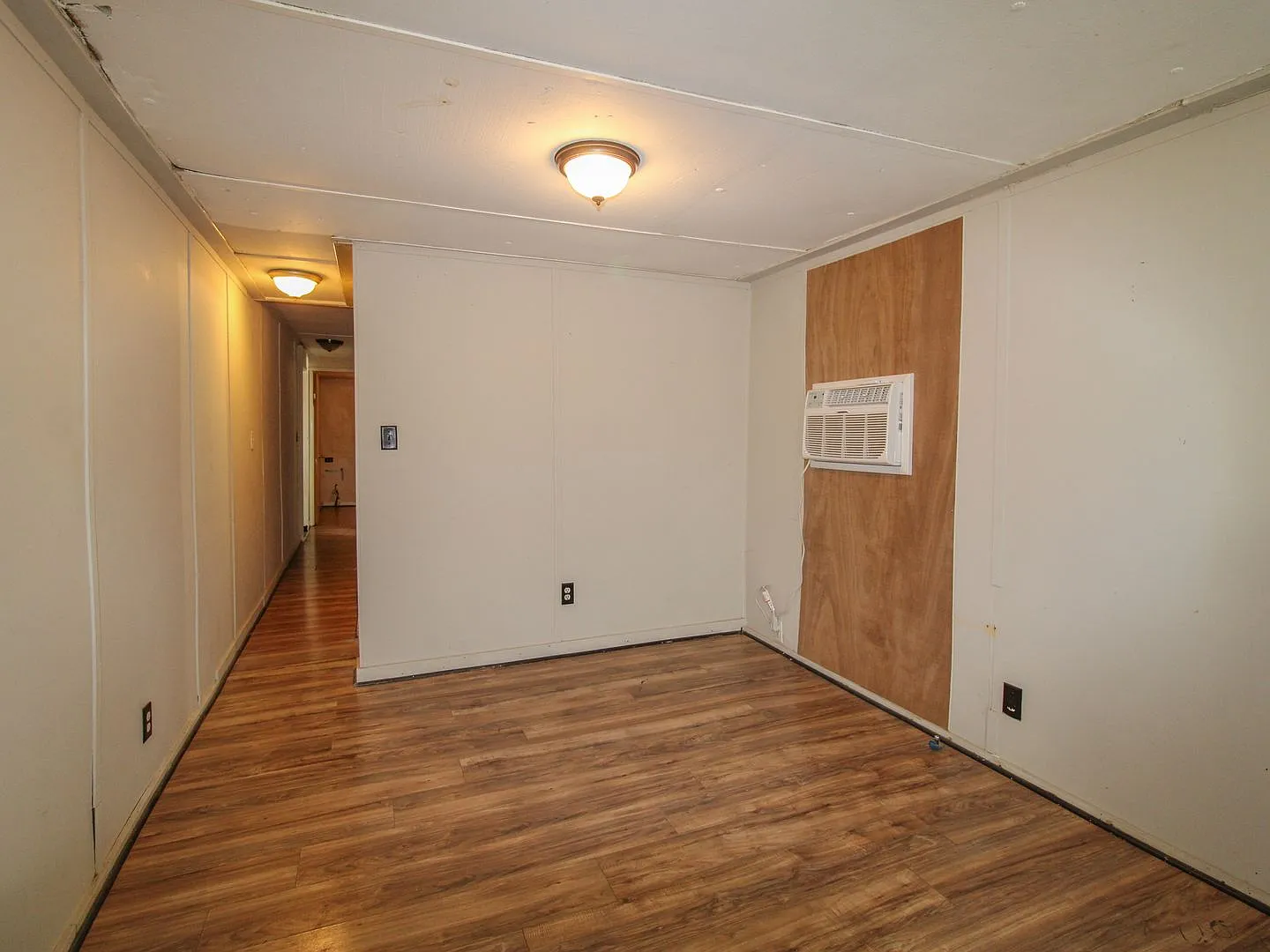 Convenient Fayetteville Location Water & Lawn Care Included! — Photo 4