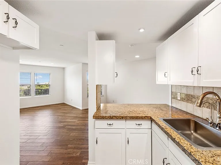 1056 Calle Del Cerro — Photo 10