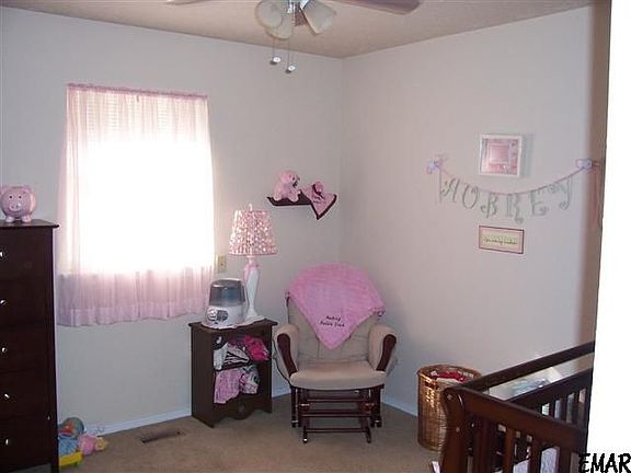 4th image of 602 N Cimarron Dr