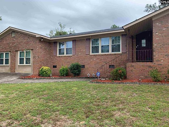 4th image of 7846 Wessex Ln