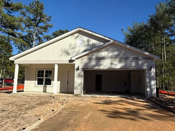 567 Sawgrass Road, Eagle Springs, NC 27242