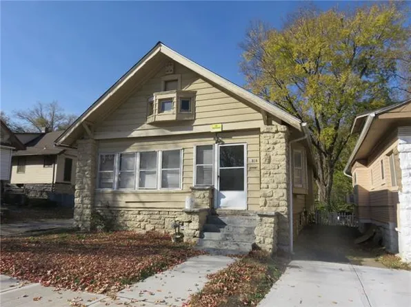 2814 Indiana Ave, Kansas City, MO 64128