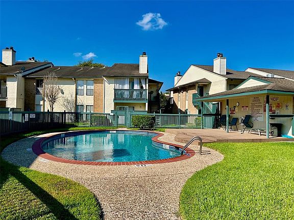 2nd image of 250 El Dorado Blvd #270