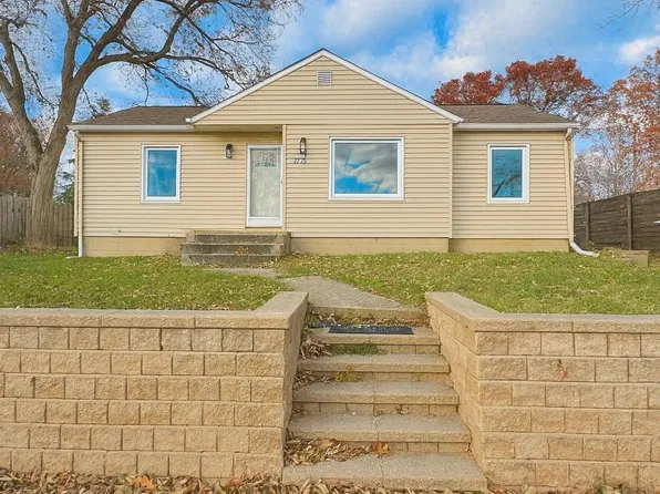 7276 Andersonville Rd, Clarkston, MI 48346