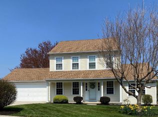 1037 Hemlock Ln, Enola, PA 17025