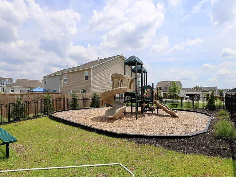 210 Bevington Brook Ln — Photo 60