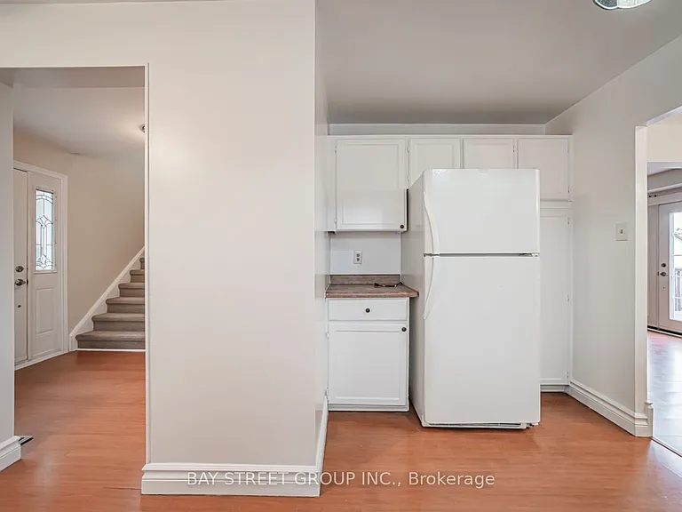 296 Killdeer St W — Photo 28