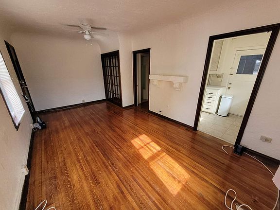 2nd image of 2417 3rd Ave