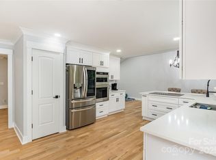 4501 Brookwood Rd, Charlotte, NC 28215