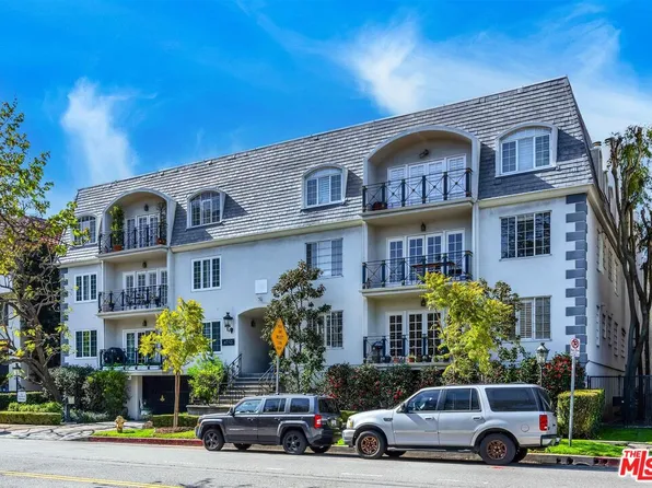 11745 Montana Ave APT 301, Los Angeles, CA 90049