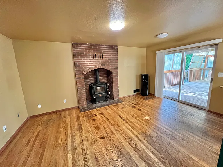 9902 35th Ave SE — Photo 11
