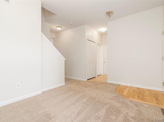 4th image of 14098 Red Pine Dr
