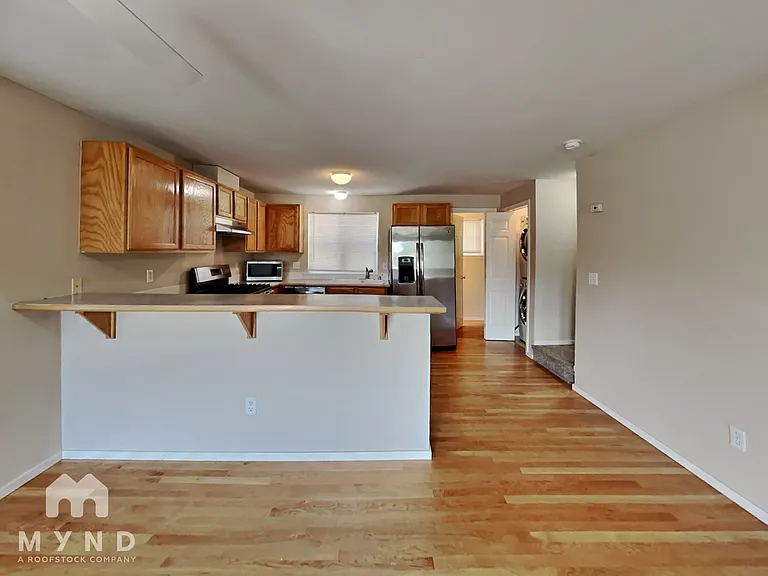 323 NW 103rd St — Photo 5