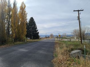 198 Samaria Ln, Malad City, ID 83252