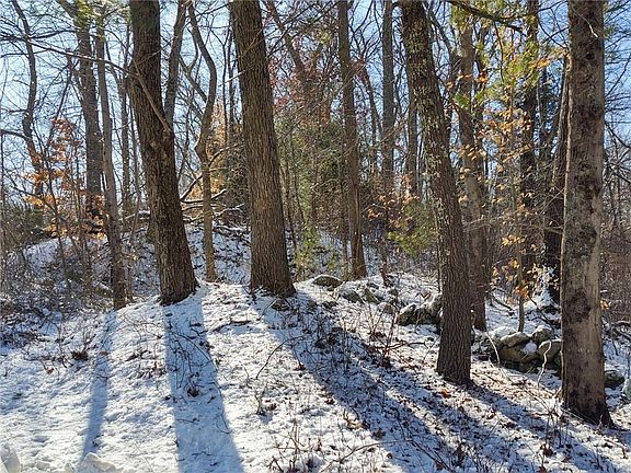 4th image of 0 Winter St