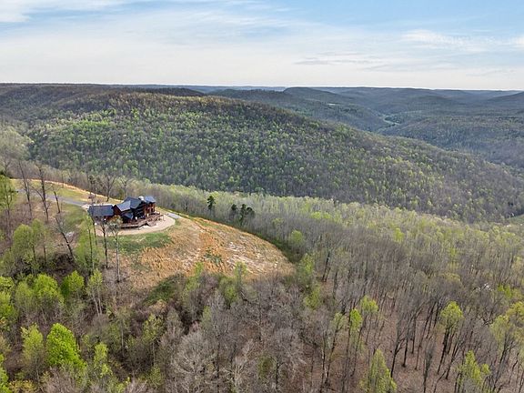 6th image of 751 Bear Knob Ln
